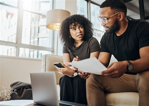 Traders debate whether $rr stock is a buy or a sell 21