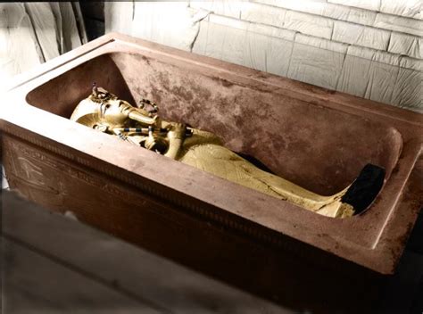 Burton Photographs Discovering Tutankhamun In Colour