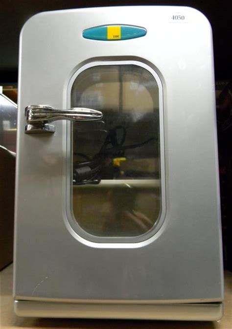 Lot A Dick Smith Hot Cold Warmer Fridge