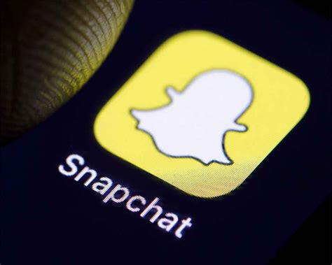 snap launches  business unit  offer ai solutions  retailers