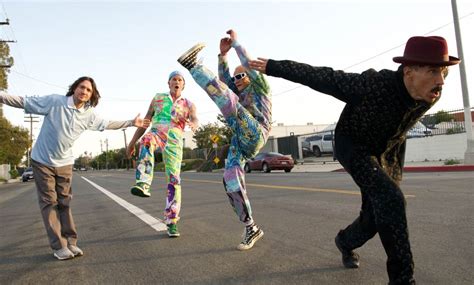 Red Hot Chili Peppers busca vender su catálogo musical por millones de dólares Rolling