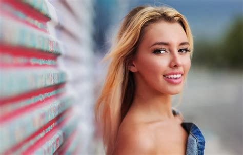 Wallpaper Look Smile Model Portrait Blonde Beauty Bokeh