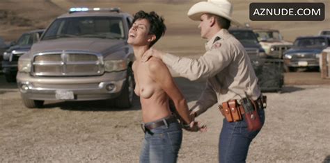 ROBERTA COLINDREZ Nude AZNude