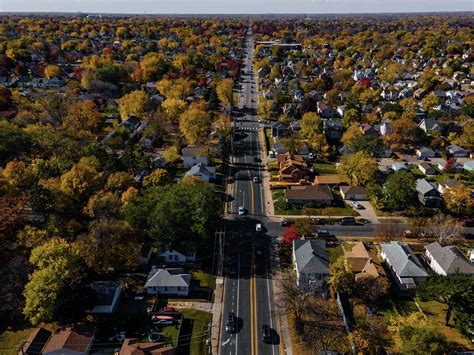 Minneapolis, MN - Fall 2020 : r/AutumnPorn