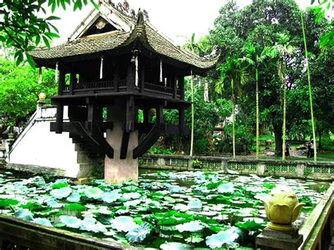 pillar pagoda thousand year cultural symbol  hanoi bulb