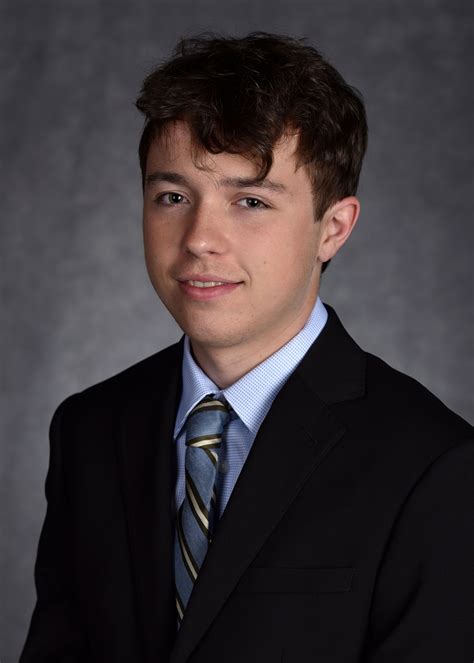 Where to Get Passport Photos in Jackson, Tennessee 13