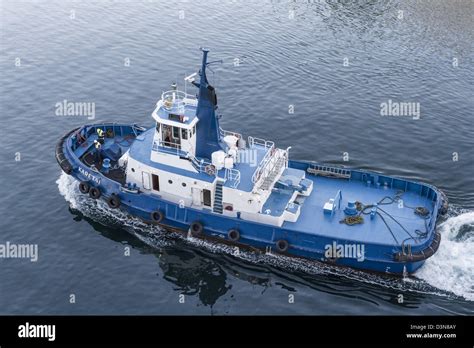 Otago Harbour Tug At Port Chalmers Dunedin New Zealand Stock Photo Alamy