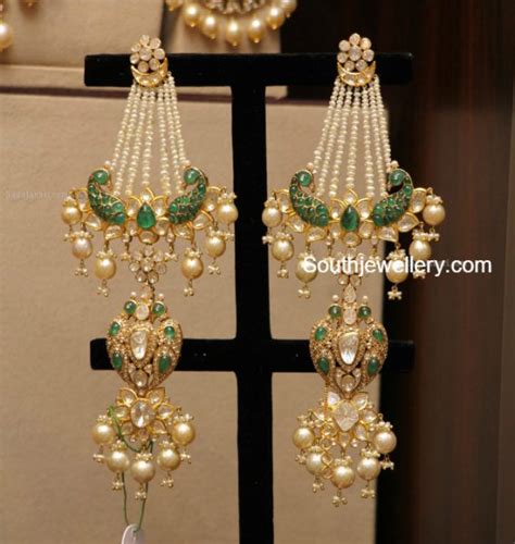 Jhoomar Earrings - Indian Jewellery Designs