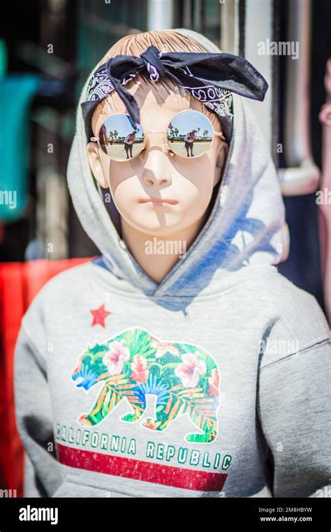 Protective Frames Hi Res Stock Photography And Images Alamy