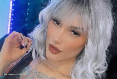 Watch How A Cute Girl Sucks My Pussy And Gives Me Orgasmor Bellannie Official Profile