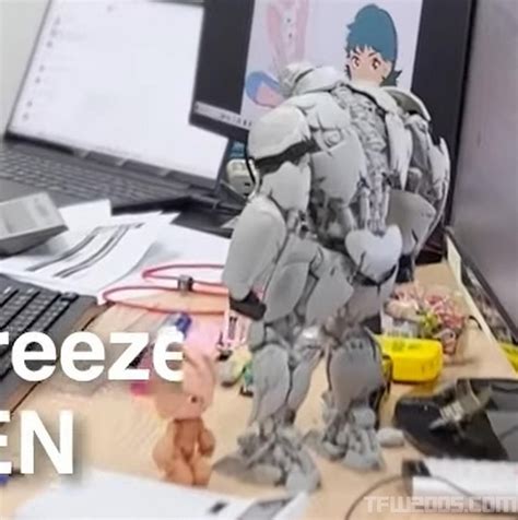 Threezero Dlx Rotb Bumblebee Optimus Prime And Optimus Primal R