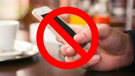 Year Old Girl Banned From Social Media For Posting Nude Photos Of Another Woman