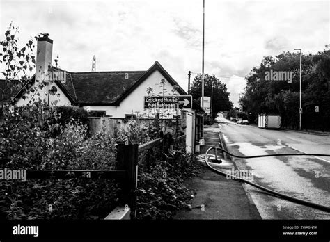The Crooked House Pub Morning After The Fire Stock Photo Alamy