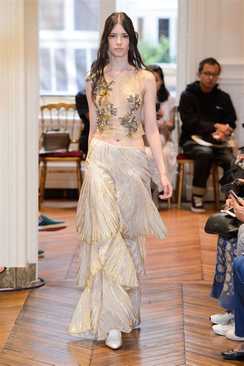 Alberta Ferretti Limited | Couture Fall 2016 - The Impression
