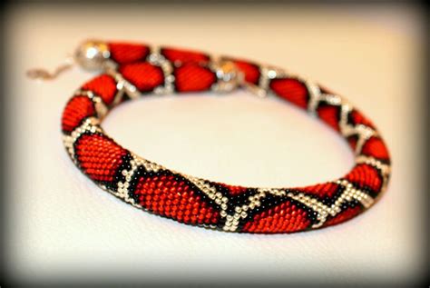 Жгут " Красный питон" в интернет-магазине на Ярмарке Мастеров | Колье ...