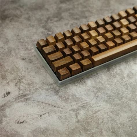 Premium Walnut Wood Keycaps Set Artisan Keysium