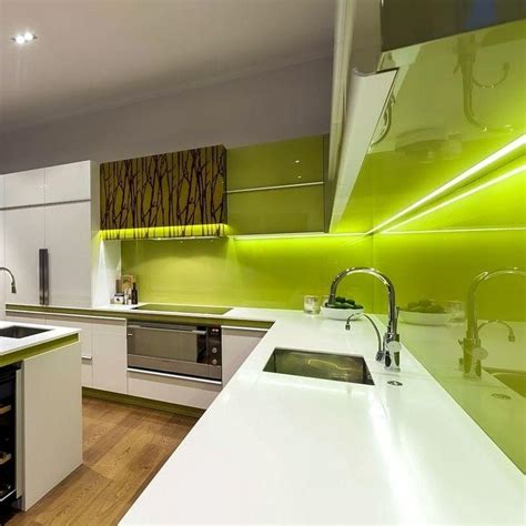 Однотонный стеклянный фартук для кухни купить в Днепре, Киеве у ...