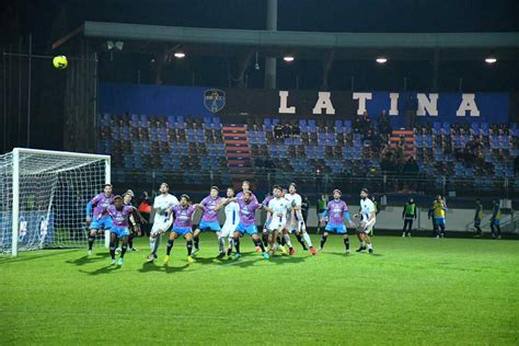 Il Latina Calcio Batte Il Blasonato Catania Al Francioni Luna Notizie Notizie Di Latina