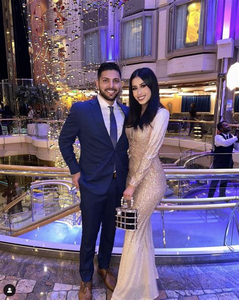 Mẹ bỉm sữa hot nhất MXH được chồng cho gần 2 tỷ đồng mỗi tháng để yên tâm ở cữ từng bị ném