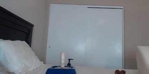 Amateur Big Booty Cougar Flashing Ass On Sybian Tnaflix