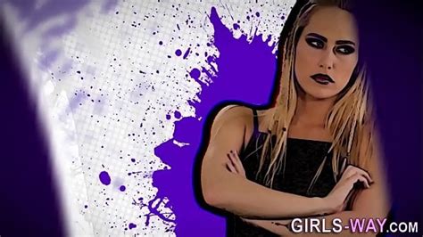 Pint Sized Babe Gets Down And Dirty With A Sultry Lip Lock