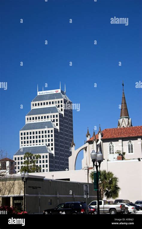 Bank of America Building in Downtown Orlando, Florida, USA Stock Photo ...