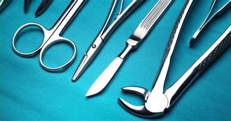 Addressing Women’s Needs in Surgical Instrument Design | Desis: Senior