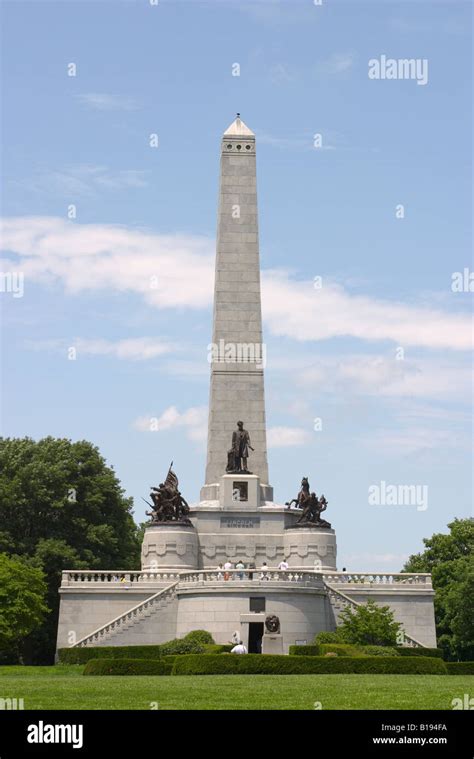 Illinois Springfield Abraham Lincoln S Tomb In Oak Ridge Cemetery