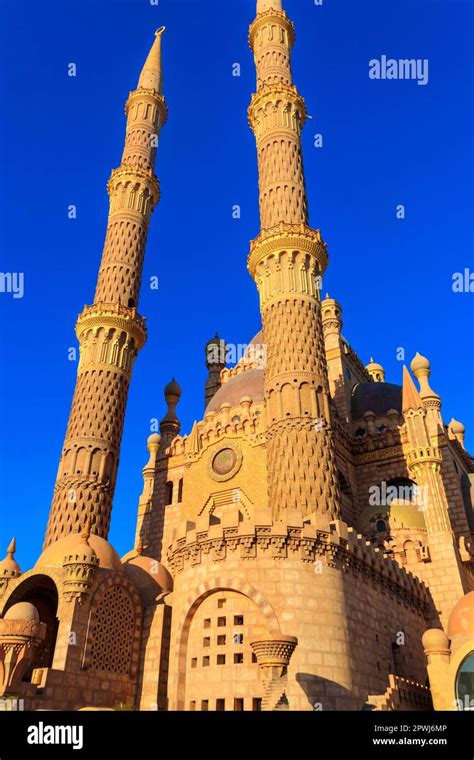 Al Sahaba Mosque In Sharm El Sheikh Egypt Stock Photo Alamy