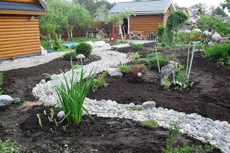 Камни для сада: натуральные и искусственные виды для ландшафта участка ...