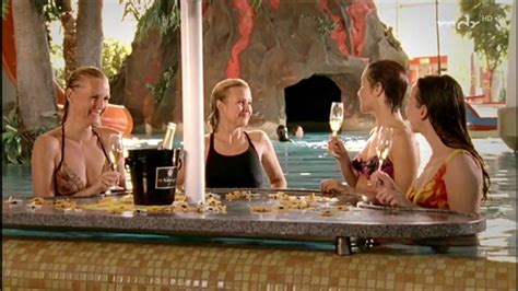 Naked Carolin Fink in Zu schön für mich