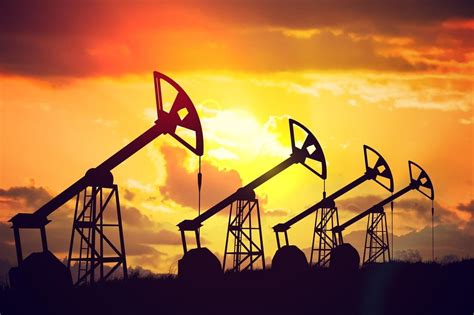 Качалки нефтяные закат - фото и картинки abrakadabra.fun