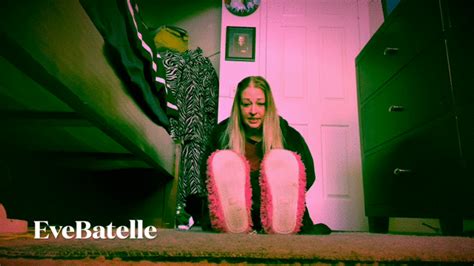 Slipper Bound And Shackled MILF Pole Angel Eve Clips4Sale