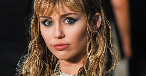 Miley Cyrus Debuts New Blonde Hair Color After Breakup