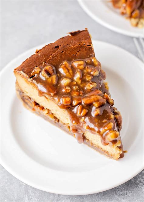 pecan pie cheesecake - Lil' Luna