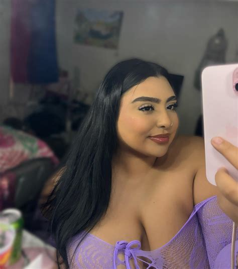 (@samia_awadis) • Instagram photos and videos