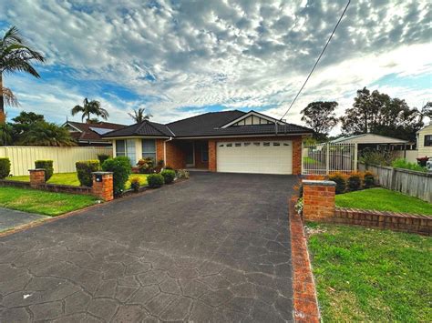 53 Myall Street Tea Gardens Nsw 2324 House For Rent Domain