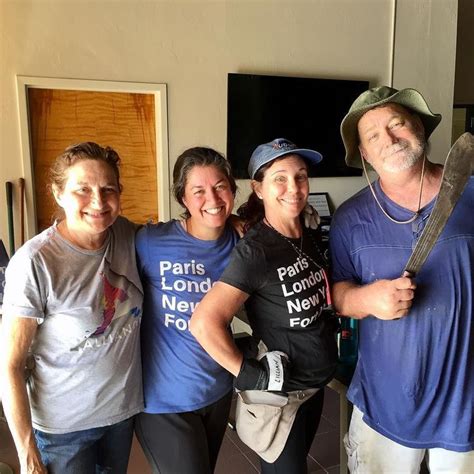 Volunteering is fun! When you get a chance offer your #helpinghands to ...