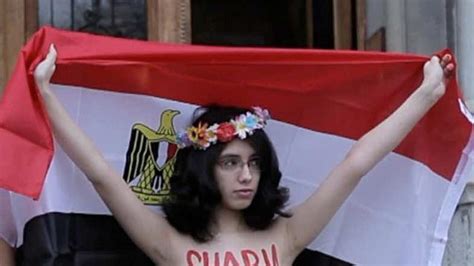 Egypts Nude Poser Ridicules The Muslim Call To Prayer