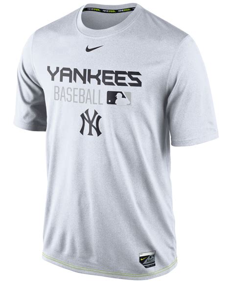 Nike Men S New York Yankees Legend Dri Fit T Shirt In White For Men Lyst