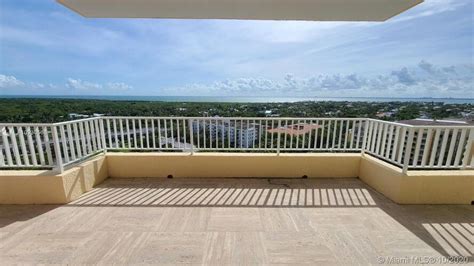 Ocean Club Club Tower One Unit 1404 Condo In Key Biscayne