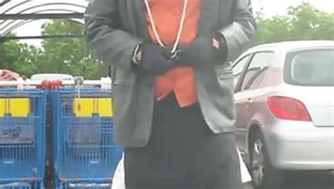 Free Crossdresser Shopping Gay Porn Videos Xhamster