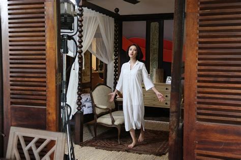 Angela Phương Trinh diện bikini khoe dáng gợi cảm trên đảo