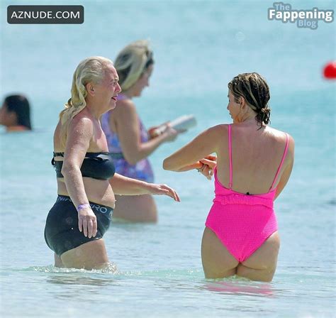 Lydia Bright Sexy Shows Off Her Beautiful Figure Wearing A Hot Pink Swimsuit At The Beach With