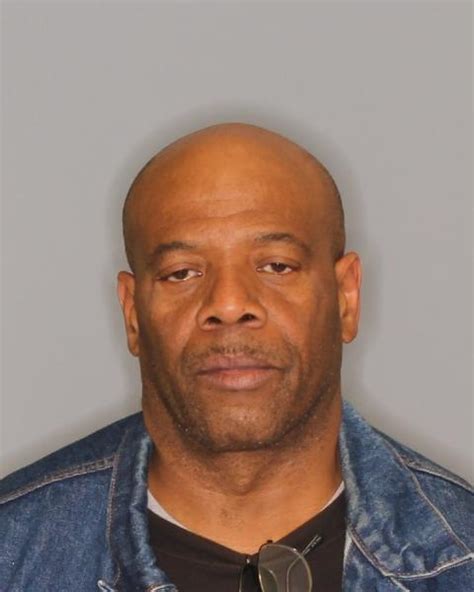 Leon C Calloway Jr Sex Offender Or Kidnapper In Seattle WA 98122 WA820447