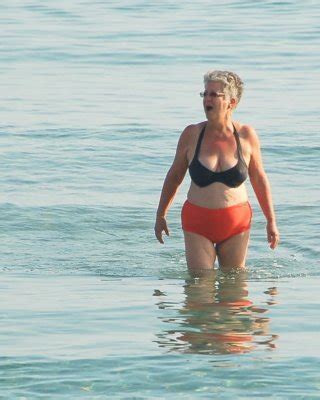 Sexy Granny In Bikini Porn Pictures Xxx Photos Sex Images Pictoa