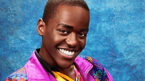 Sex Education cliché ou contre cliché Clique tv