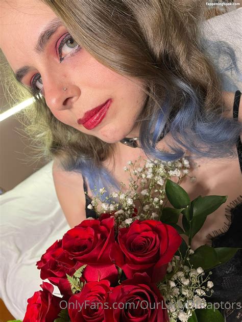 OurLadyOfRaptors OurLadyOfRaptor Nude OnlyFans Leaks Fappening FappeningBook