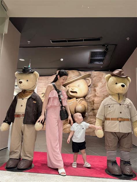 N Mc M C Bikini D N World Cup T Ng G Y Ngh N S Ng Nh I Cu C S Ng Nh M Sau Khi B T Ng