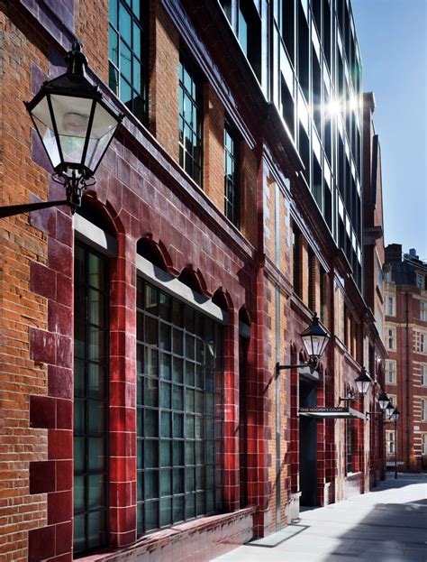 Innovative virtual tours will soon help knightsbridge estate agents 17